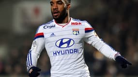 Seul Liverpool s'intéresse de près aux prestations d'Alexandre Lacazette.