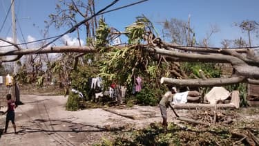 Scène de dévastation à Haïti après le passage de l'ouragan Matthew