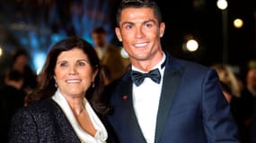 Dolores Aveiro et Cristiano Ronaldo