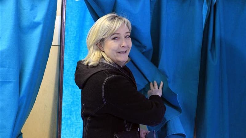 Marine Le Pen a écarté lundi l'éventualité d'une défaite aux élections législatives à Hénin-Beaumont