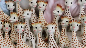 Sophie la girafe est accusée de contenir des moisissures.