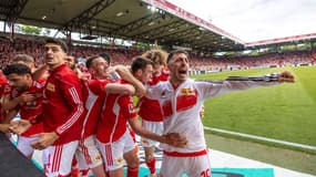 La joie des joueurs de l'Union Berlin après le maintien en Bundesliga assuré face à Fribourg, le 18 mai 2024