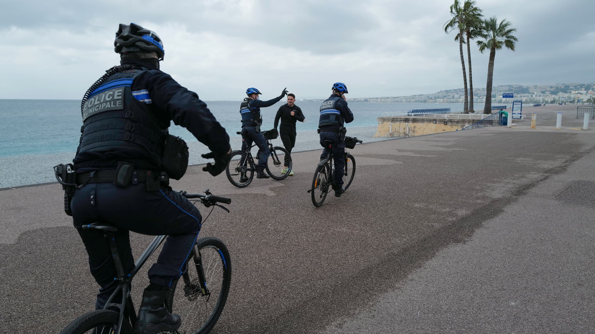 Www Bfmtv Com Politique Macron En Seine Saint Denis Lundi Pour Promouvoir Le Mentorat Ad Html 21 02 28t22 51 13 000z Images Bfmtv Com Sp3ng8khubc8lgfpmei9im6jk70 0x39 768x471 Images Emmanuel Macron