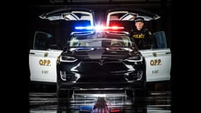 La police de la province de l'Ontario a dévoilé son Model X lors du salon de Toronto.