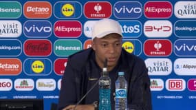 Kylian Mbappé sur les critiques visant Antoine Griezmann: "Il est dans un moment un peu plus dur, mais il devrait avoir le soutien de tout le monde"