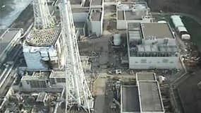Tsunehisa Katsumata, président de Tokyo Electric Power (Tepco), opérateur de la centrale nucléaire de Fukushima-Daiichi, au Japon, a annoncé dimanche qu'il espérait une baisse sensible de la radioactivité sur le site d'ici trois mois et une mise à l'arrêt