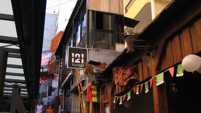 Le quartier de Paceville à Malte.