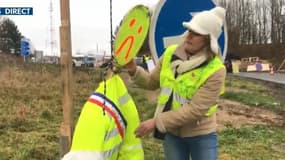 "Il fait l'ignorant.Il nous entend pas.Il nous voit pas": la colère des "gilets jaunes" amiénois contre Emmanuel Macron