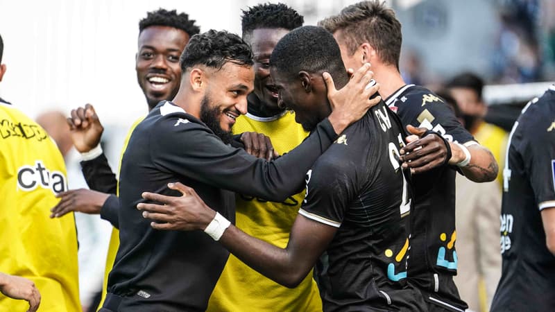 Ligue 1: Angers prend la tête du classement, Clermont toujours invaincu