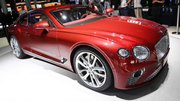 Bentley dévoile à Francfort la nouvelle Continental GT, le modèle le plus connu de sa gamme.