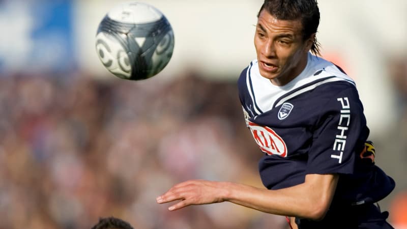 Maroua0ne Chamakh du temps où il évoluait sous le maillot girondin avec Yoann Gourcuff