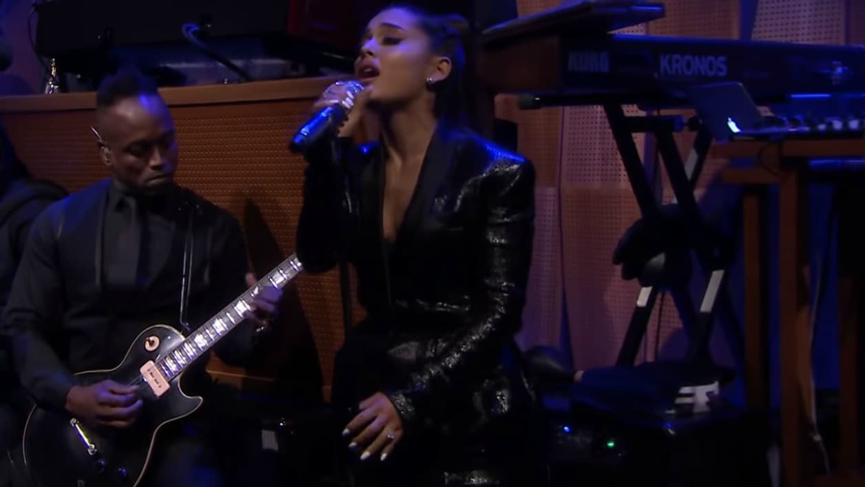 Ariana Grande au Tonight Show le 16 août