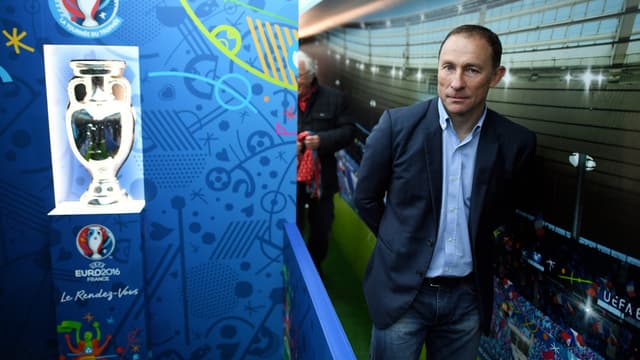 Canal Plus payait Jean-Pierre Papin près de 1.700 euros par match