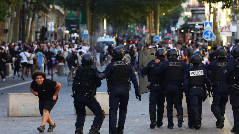 Les policiers déployés dans les rues de Marseille ce samedi soir au 5e jour des émeutes après la mort du jeune Nahel.
