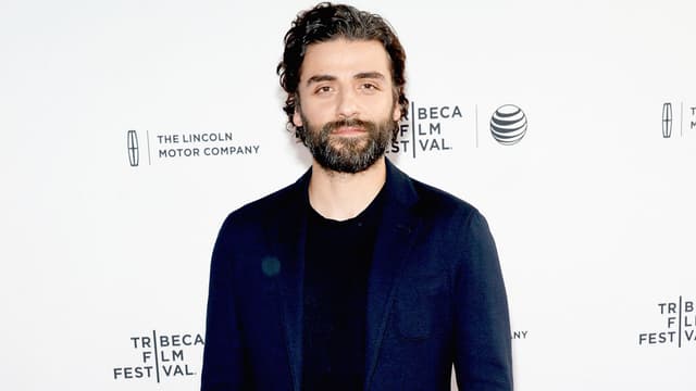 Oscar Isaac lors de la première du film Mojave.