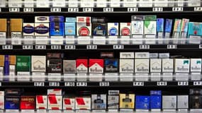 Le Royaume-Uni va instaurer le paquet de cigarettes neutre, sans logo ni signe distinctif de la marque.