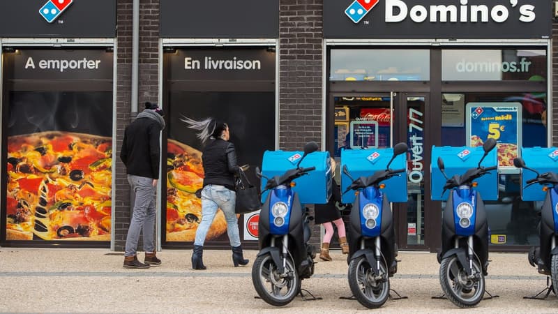 EDF a conçu une offre d’électrification de flottes de 2 roues répondant à la problématique de Domino’s Pizza. Sodetrel, quant à elle, a installé en avant-première un démonstrateur de système de charge pour le magasin d’Issy-les-Moulineaux (92).