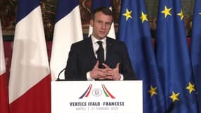Emmanuel Macron sur le coronavirus: "Ce virus nous concerne tous, la situation ne pourra se régler qu'en parfaite coopération européenne"