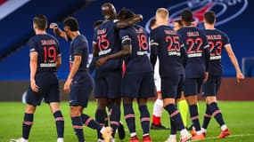 Les Parisiens sont arrivés sous bonne garde à Istanbul