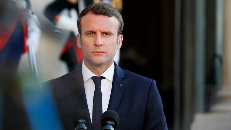 Emmanuel Macron dimanche soir à l'Elysée, où il recevait le chef du gouvernement italien Paolo Gentiloni. (Thomas Samson - AFP)