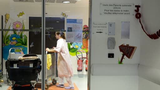 L'entrée du service de réanimation néonatale de l'hôpital de Chambéry.