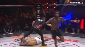 Oualy Tandia terrasse Alix JeanGuillaume à l'Hexagone MMA le 19 septembre 2025 à Paris