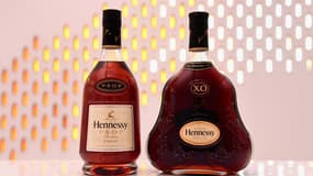 Des bouteilles de cognac de la maison Hennessy, présentées à New York (États-Unis), le 7 novembre 2017 (photo d'illustration).
