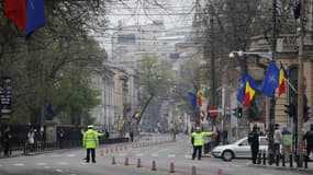 Une rue de Bucarest photographiée le 31 mars 2008.