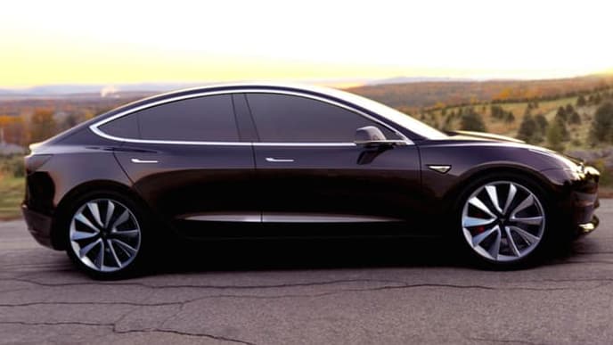 Après la Model 3, un autre véhicule tout public pourrait bien voir le jour chez Tesla, un modèle encore plus compact.
