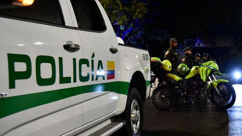 La police vénézuélienne tire de "façon dissuasive" sur des drones autour du palais présidentiel de Caracas