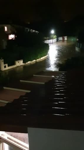 Une rue d'Argelès-sur-Mer inondée - Témoins BFMTV