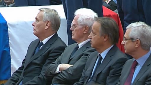 Plusieurs ténors socialistes, dont Jean-Marc Ayrault et Lionel Jospin, étaient présents jeudi à l'hôtel de ville de Lille.