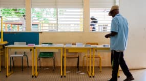 Un bureau de vote en Guadeloupe le 29 juin 2024 