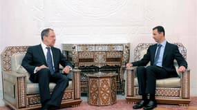 Le chef de la diplomatie russe, Sergueï Lavrov, s'est entretenu mardi avec le président Bachar al Assad trois jours après le veto de Moscou au Conseil de sécurité de l'Onu. Sur le terrain, les forces syriennes ont de nouveau pilonné des quartiers d'Homs,