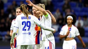 Les Lyonnaises fêtent un but contre Sankt Pölten en Ligue des champions le 15 octobre 2025