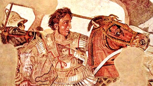 Alexandre chevauchant Bucéphale à la bataille d'Issos, mosaïque trouvée à Pompei.
