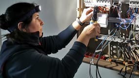 ACIFTLV : Devenez électricienne !