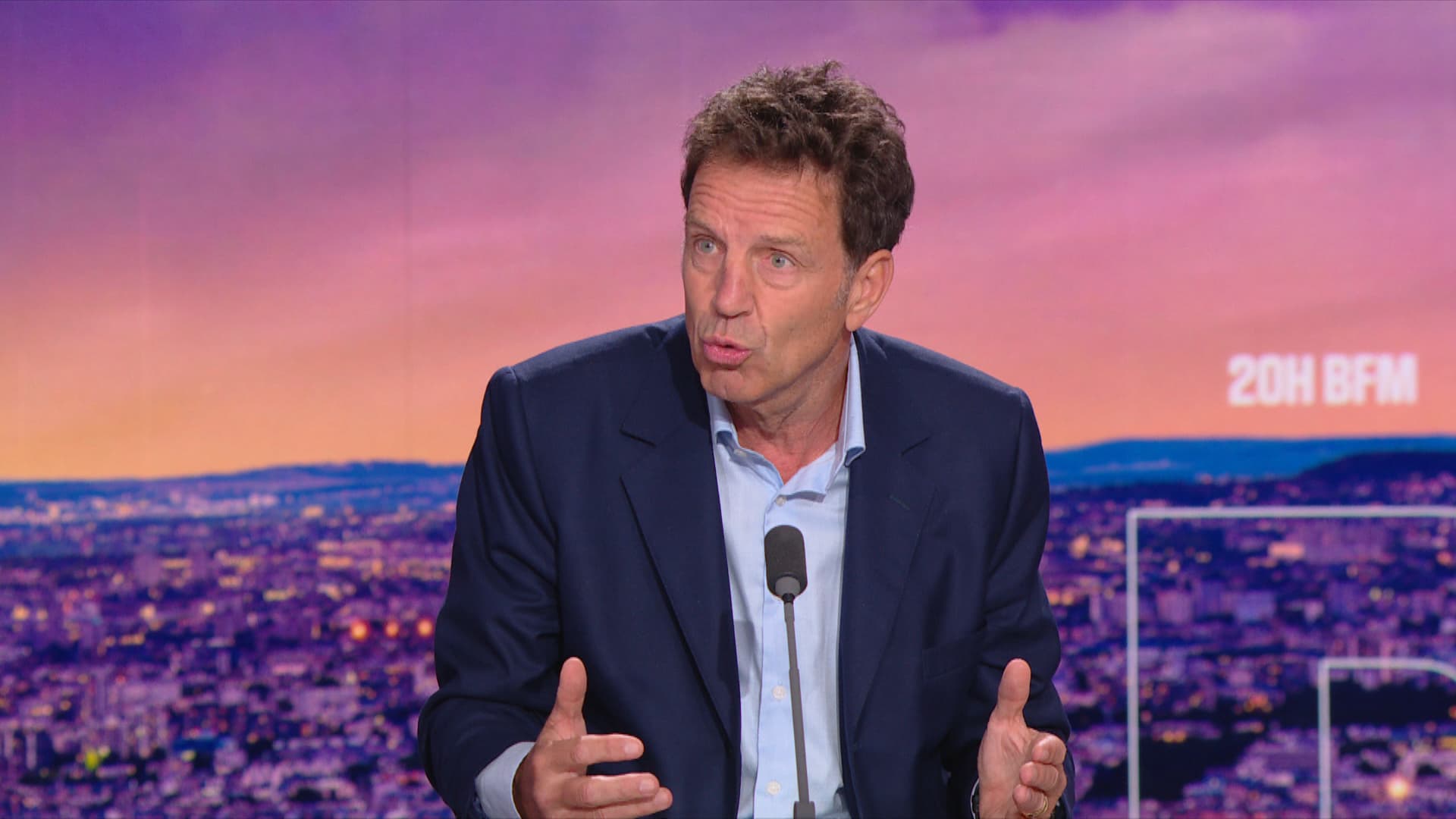 "QU'ELLE AILLE AUX ÉTATS-UNIS OU EN CHINE": GEOFFROY ROUX DE BÉZIEUX RÉPOND À SOPHIE BINET QUI DIT AUX PATRONS D'"ARRÊTER DE PLEURNICHER"