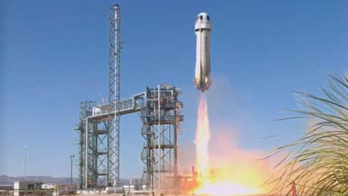 Décollage de la fusée New Shepard de Blue Origin depuis la base de lancement de Van Horn au Texas, le 19 mai 2024