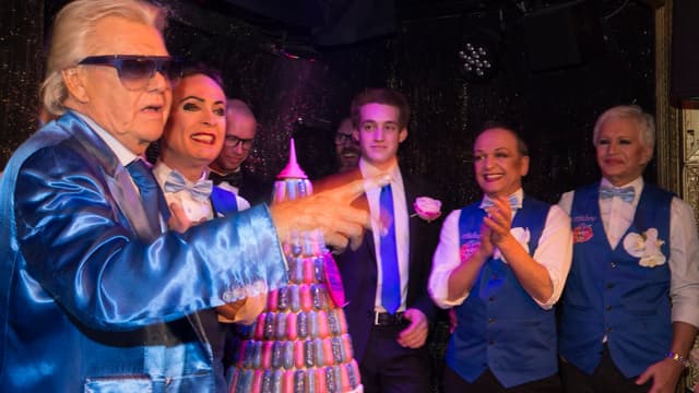 Michou en 2016 célébrant son 85ème anniversaire et le 60ème anniversaire de son cabaret