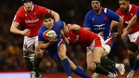 Antoine Dupont fait son grand retour avec le XV de France, gardera-t-il son brassard?