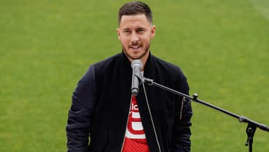 Eden Hazard au centre d'entraînement de Lille pour inaugurer un terrain à son nom, le 10 mars 2024