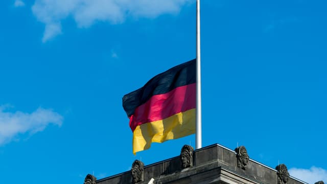 Le drapeau allemand sur le toit du Reichstag à Belin le 16 juin 2017. (photo d'illustration)