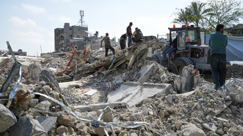 Pour reconstruire Gaza, des artisans veulent transformer les 57 millions de tonnes de débris en briques emboîtables façon Lego (et cela coûte deux fois moins cher que les abris traditionnels)