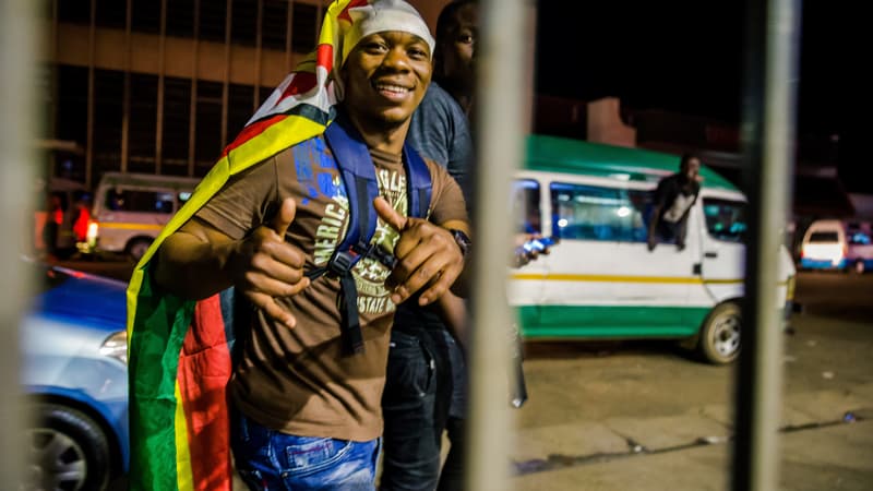 Un manifestant zimbabwéen.