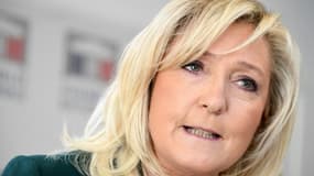 Marine Le Pen lors d'une conférence de presse à Paris le 9 mars 2021