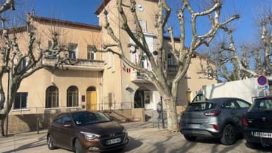 La mairie de La Bouilladisse (Bouches-du-Rhône).