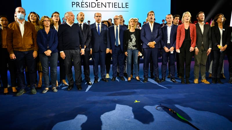 La majorité en ordre de bataille à Avignon. 