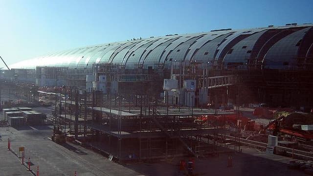 La construction de l'aéroport de Dubaï reprend