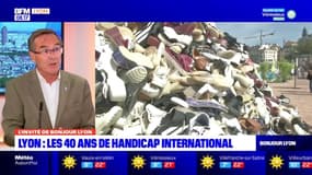 Lyon: la pyramide de chaussures d'Handicap international revient samedi sur la place Bellcour